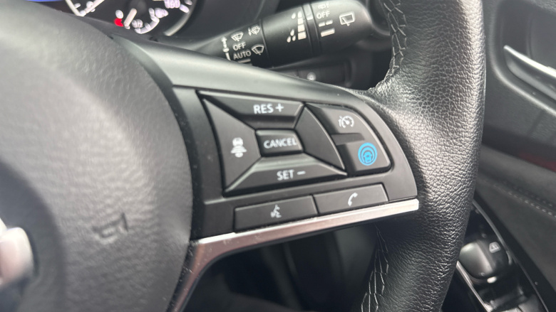 Nissan Juke 1.0 DiG-T 114 Tekna+ 5dr Petrol Hatchback